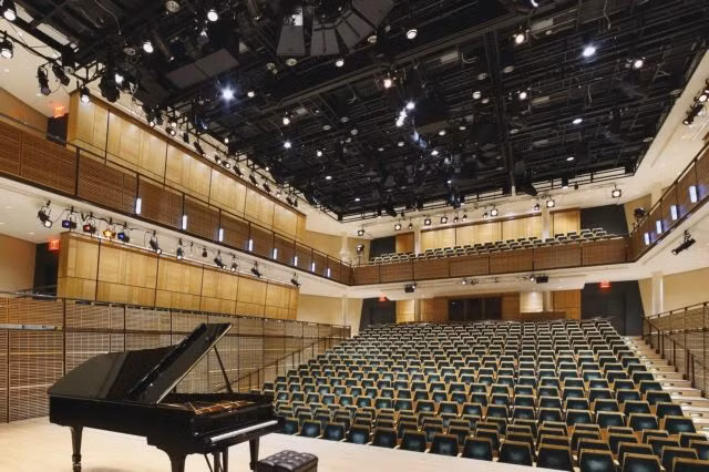 International piano competition comes to Vietnam ảnh 1
