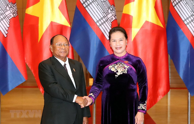 Top Vietnamese, Cambodian legislators hold talks ảnh 1