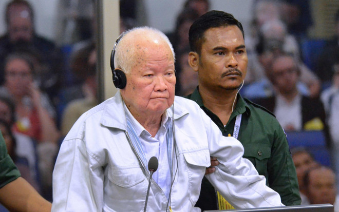 Two former Khmer Rouge leaders convicted for genocide ảnh 1