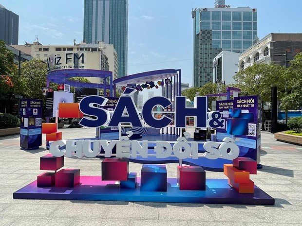 Digital transformation promotes reading culture in Vietnam ảnh 2 Digital transformation promotes reading culture in Vietnam ảnh 2