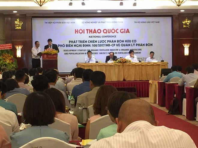 Experts urge organic fertiliser use ảnh 1