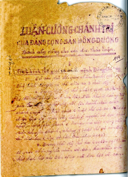 First print of “Duong Kach Menh” introduced to public ảnh 1