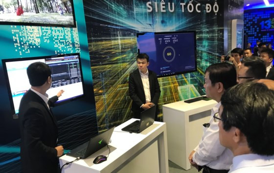 Viettel displays preparation for 4.0 industrial revolution ảnh 1 Viettel displays preparation for 4.0 industrial revolution ảnh 1