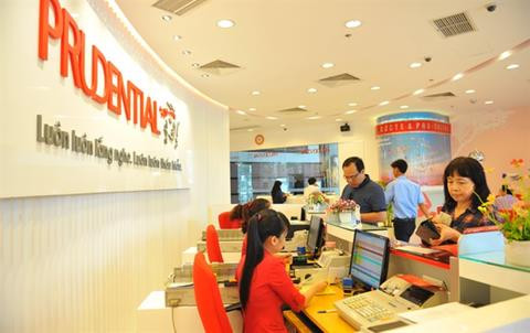 Insurers, bankers banking on each other ảnh 1
