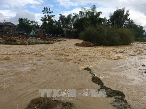 Prime Minister directs responses to severe flooding ảnh 1 Prime Minister directs responses to severe flooding ảnh 1