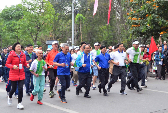 Olympic Run Day for Public Health kicks off in Hanoi ảnh 1 Olympic Run Day for Public Health kicks off in Hanoi ảnh 1
