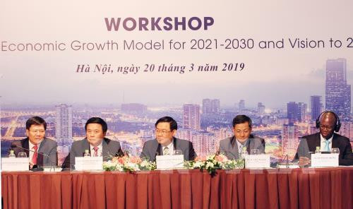 Seminar talks Vietnam’s economic growth model ảnh 1 Seminar talks Vietnam’s economic growth model ảnh 1