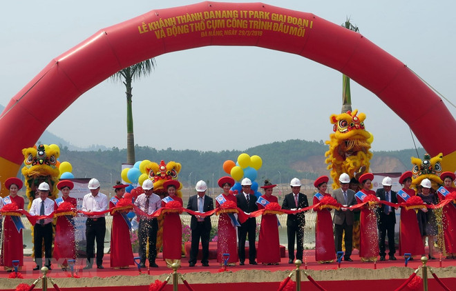 Da Nang inaugurates Information Technology Park ảnh 1