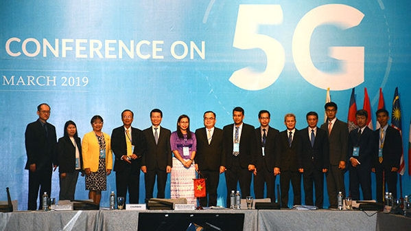 Minister spotlights role of 5G at ASEAN Conference ảnh 1