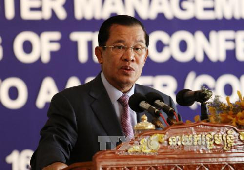 Cambodian peacekeepers equipped with armoured vehicles ảnh 1 Cambodian peacekeepers equipped with armoured vehicles ảnh 1