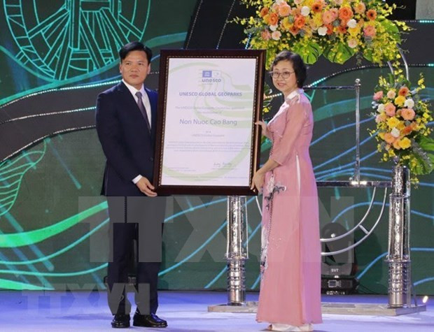 Non Nuoc Cao Bang receives Global Geopark title certificate after first re-verification ảnh 1 Non Nuoc Cao Bang receives Global Geopark title certificate after first re-verification ảnh 1