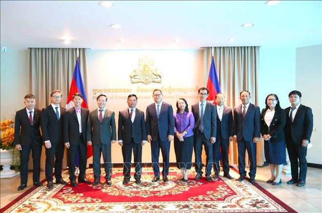 Vietnam, Cambodia solidify extensive cooperation ảnh 1 Vietnam, Cambodia solidify extensive cooperation ảnh 1