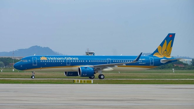 Vietnam Airlines among top 10 best firms in 2018 ảnh 1