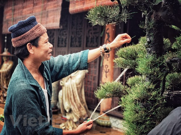 Artisan Tran Nam Tuoc: outstanding craftsman of Vietnamese pottery ảnh 2 Artisan Tran Nam Tuoc: outstanding craftsman of Vietnamese pottery ảnh 2