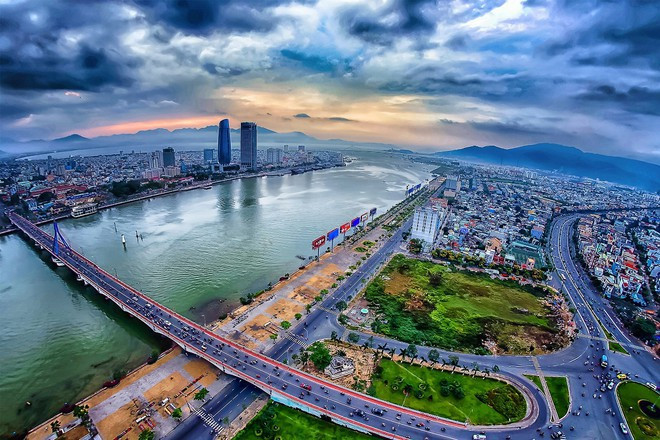 Experts highlight Vietnam’s positive economic outlook ảnh 2