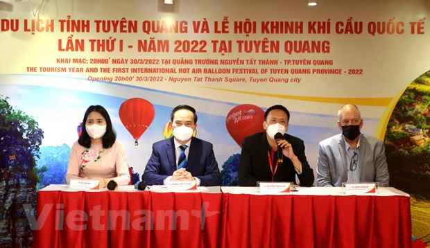 Vietjet accompanies International Hot Air Balloon Festival 2022 in Tuyen Quang ảnh 1 Vietjet accompanies International Hot Air Balloon Festival 2022 in Tuyen Quang ảnh 1