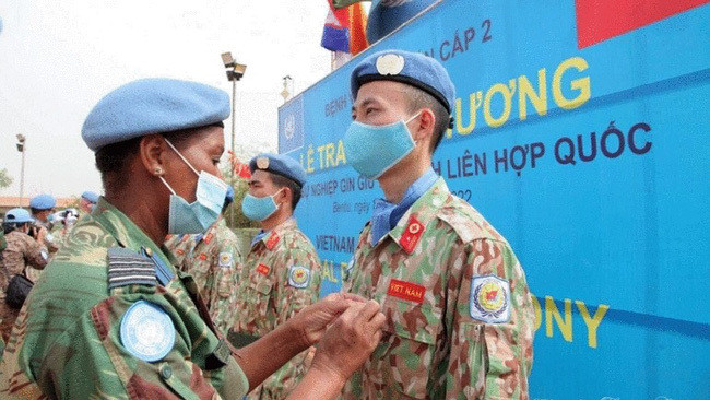 Vietnam’s Level-2 Field Hospital Rotation 3 receives UN medals ảnh 1 Vietnam’s Level-2 Field Hospital Rotation 3 receives UN medals ảnh 1