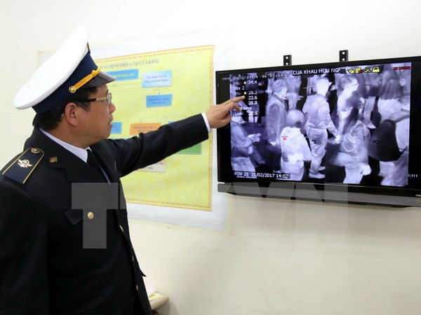 Ministry promulgates action plan to prevent A/H7N9 avian flu ảnh 1