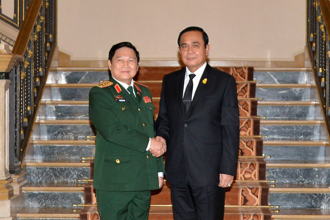Vietnam, Thailand enhance defence partnership ảnh 1