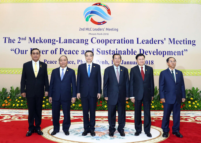 Prime Minister concludes trip to attend Mekong-Lancang summit ảnh 1