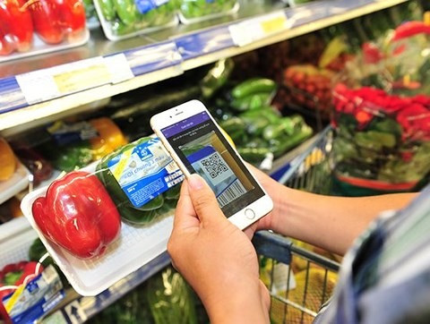 Hanoi to use QR code to trace fruit origins ảnh 1 Hanoi to use QR code to trace fruit origins ảnh 1