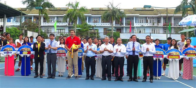 Vietnam international tennis tourney opens ảnh 1