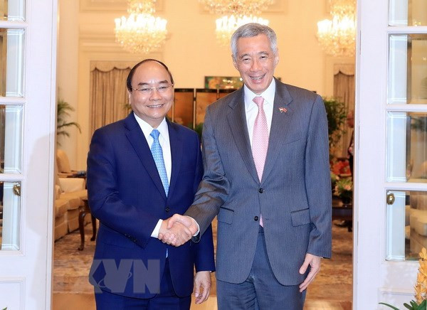 Prime Minister’s visit to Singapore a comprehensive success ảnh 1