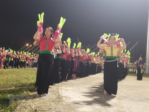 Xoe - unique dance of Thai ethnic minority group in Northwestern region ảnh 3