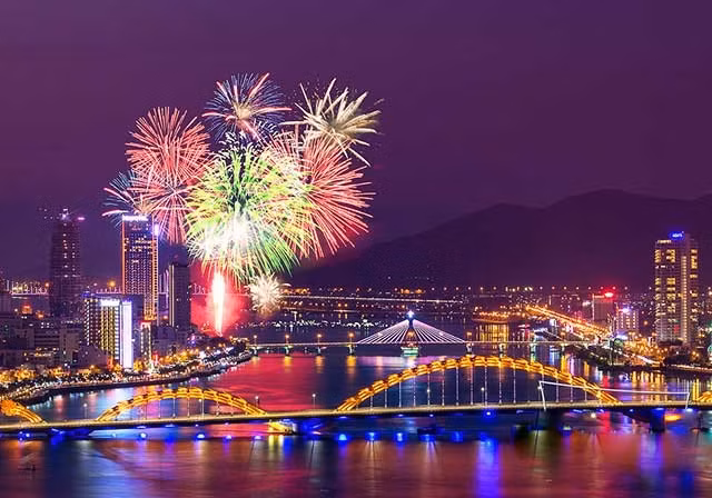 Seven int’l teams join Da Nang fireworks contest ảnh 1