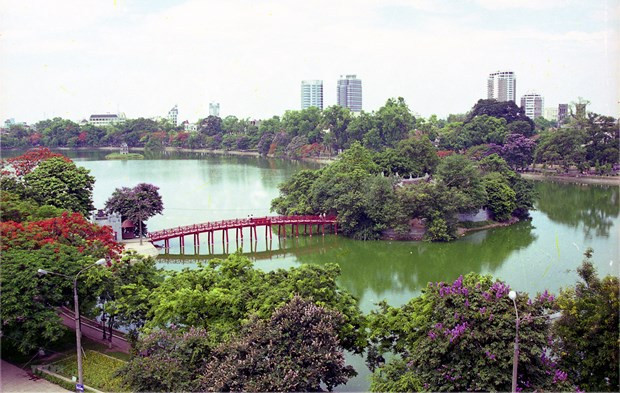 Hanoi makes breakthroughs in 40 years of renewal ảnh 2