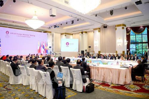 ASEAN nations agree to jointly bid for World Cup 2034 ảnh 1