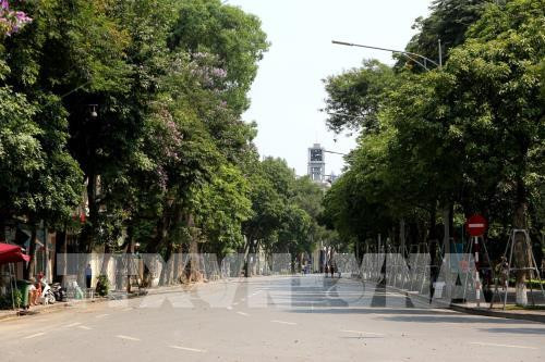 Extreme hot spell continues in northern, central regions ảnh 1 Extreme hot spell continues in northern, central regions ảnh 1