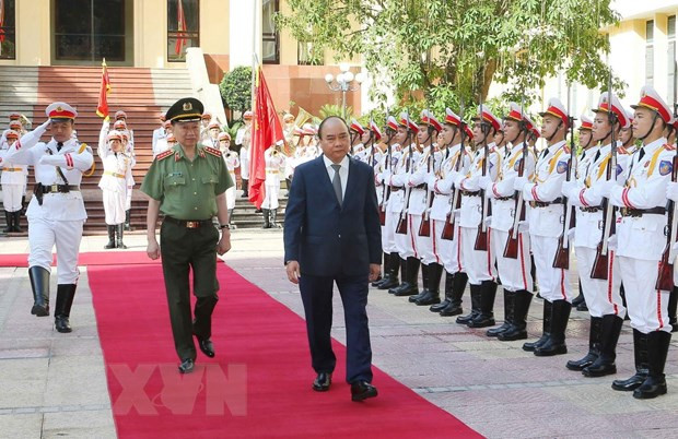 PM assigns tasks for public security forces in next six months ảnh 1 PM assigns tasks for public security forces in next six months ảnh 1