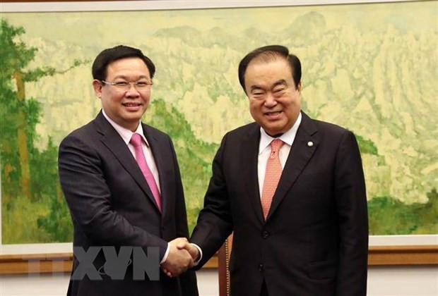 Vietnam, RoK agree to try for two-way trade of 100 bln USD by 2020 ảnh 2 Vietnam, RoK agree to try for two-way trade of 100 bln USD by 2020 ảnh 2