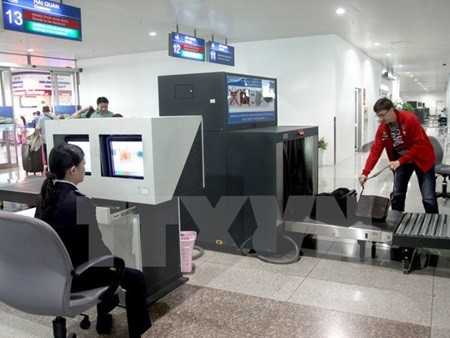Efforts made to reduce traffic jams at airport ảnh 1