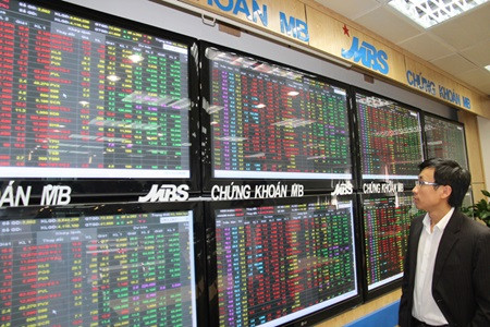 Foreign investors sell net 56 million USD of shares in January ảnh 1 Foreign investors sell net 56 million USD of shares in January ảnh 1