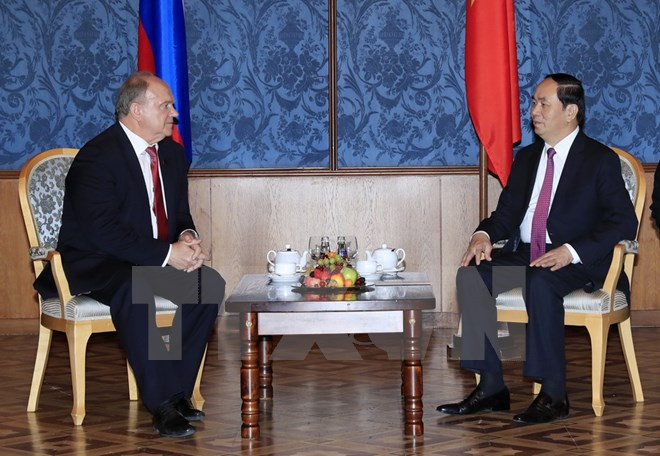 President Tran Dai Quang meets Russian Communist Party leader ảnh 1