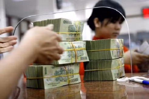 Credit growth expands 0.77 percent in two months ảnh 1