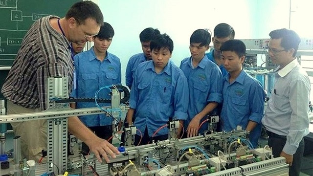 Nearly two thirds of foreign workers in Vietnam join compulsory social insurance ảnh 1 Nearly two thirds of foreign workers in Vietnam join compulsory social insurance ảnh 1