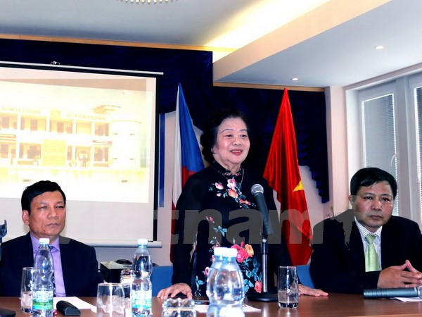 Overseas Vietnamese in Europe raise funds for charity ảnh 1 Overseas Vietnamese in Europe raise funds for charity ảnh 1