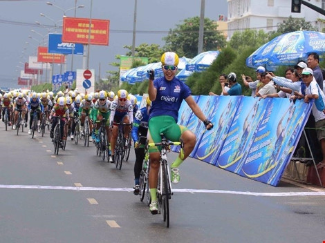 Nguyen Thi That maintains lead at cycling tournament ảnh 1 Nguyen Thi That maintains lead at cycling tournament ảnh 1