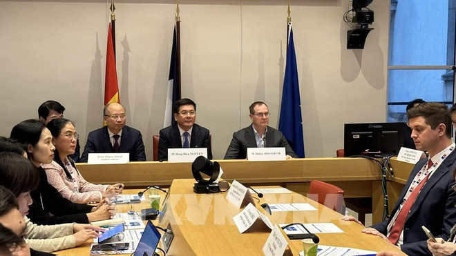 Vietnam attends France trade, investment forum ảnh 2 Vietnam attends France trade, investment forum ảnh 2