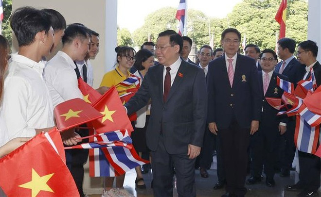NA Chairman delivers keynote speech at Thailand’s Chulalongkorn University ảnh 1