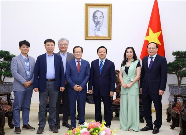 Russian oil and gas company hailed for contributions to Vietnam-Russia ties ảnh 2