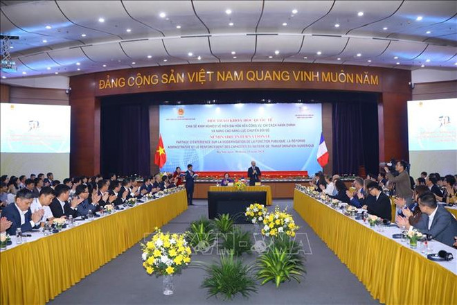 Vietnam, France share experience in modernising public services ảnh 1