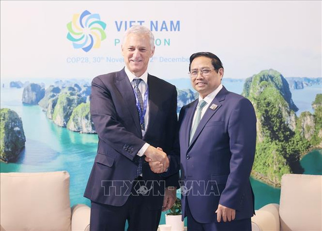 PM seeks Standard Chartered's support for Vietnam’s climate change commitment ảnh 1 PM seeks Standard Chartered's support for Vietnam’s climate change commitment ảnh 1