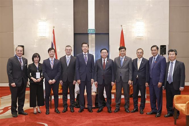 NA Chairman receives leaders of Thai Chamber of Commerce, leading Thai firms ảnh 2 NA Chairman receives leaders of Thai Chamber of Commerce, leading Thai firms ảnh 2