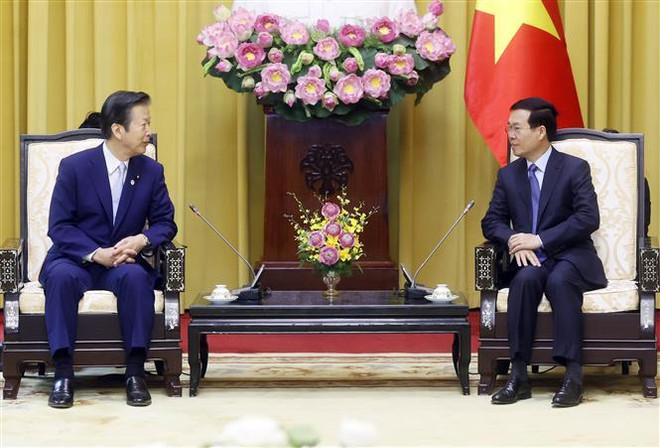 President hails visit by leader of Komeito party of Japan ảnh 1