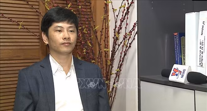Vietnam, Singapore are top important partners of each other in fields: expert ảnh 1