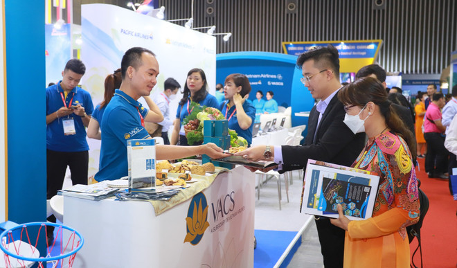 Vietnam Airlines to offer promotions at ITE HCMC 2023 ảnh 1